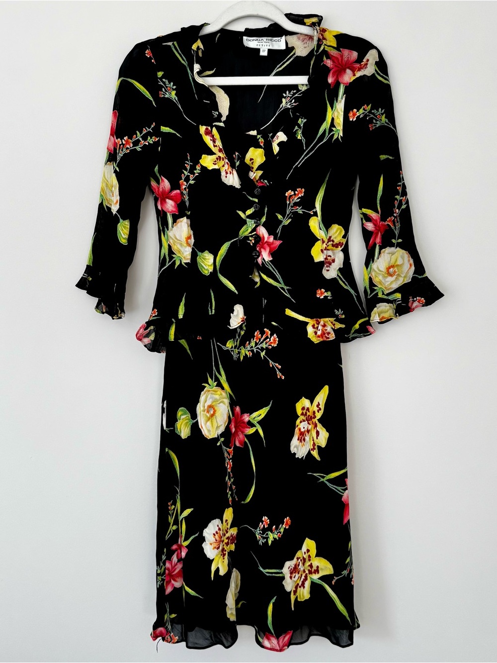 Donna Ricco New York Vintage Floral Chiffon Two Piece Set, Black Floral – Small